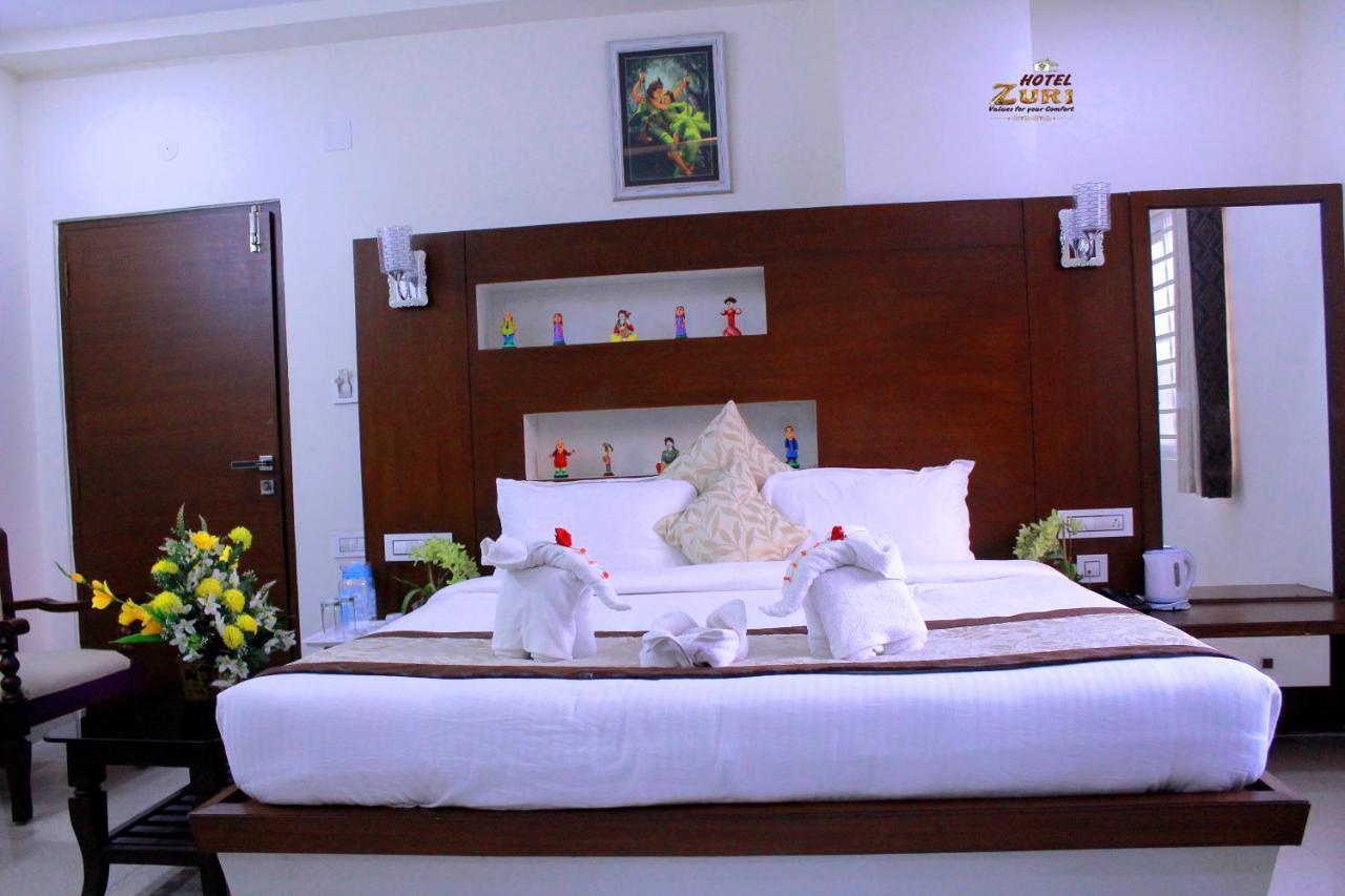 Hotel Zuri Гунтур Экстерьер фото