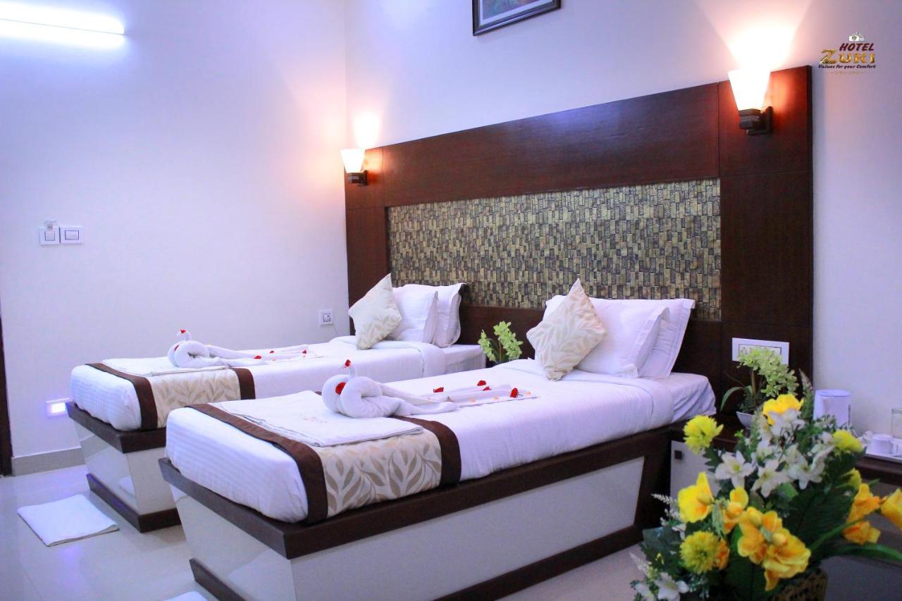 Hotel Zuri Гунтур Экстерьер фото